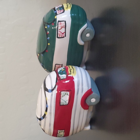 Shaker Set Camping Trailer Salt And Pepper Happy Campers Retro RV Christmas - Picture 4 of 8